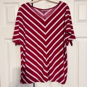 Croft & Barrow red and white short open sleeve womens medium top with ties